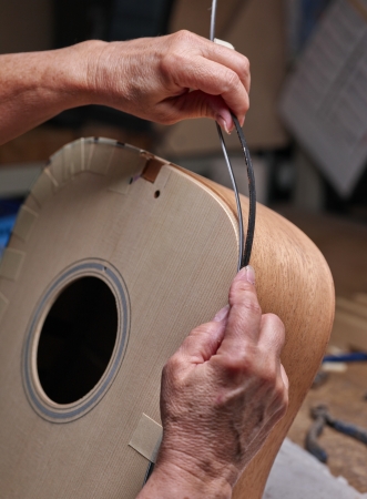 Christopher Payne, Martin Guitars, Friezing Binding & Pearling, 2020