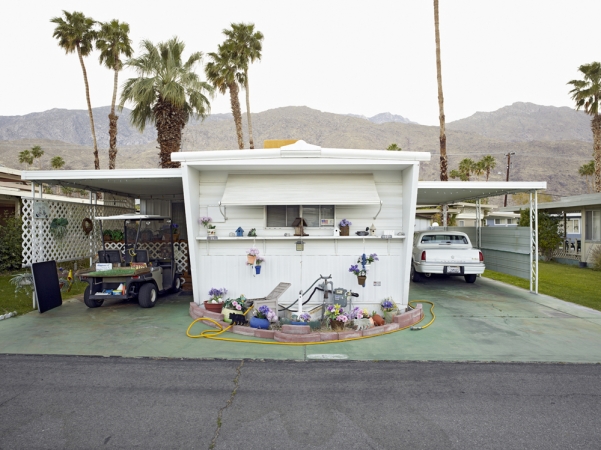 Jeffrey Milstein<br /> <em>Sahara Golf Cart</em><br /> Archival pigment prints<br /> 16 x 20" &nbsp; &nbsp;Edition of 10<br /> 30 x 40" &nbsp; &nbsp;Edition of 8<br /> 40 x 53" &nbsp; &nbsp;Edition of 5