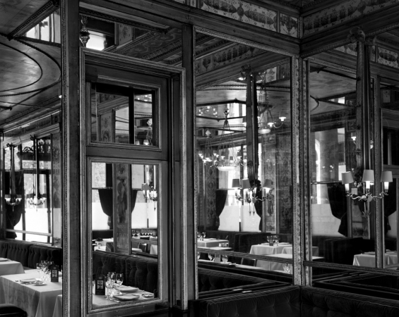 Matthew Pillsbury<br /> <em>Le Grande Vèfour, Paris, </em>2008<br /> Archival pigment ink prints<br /> 13 x 19"&nbsp;&nbsp;&nbsp; Edition of 20<br /> 30 x 40"&nbsp;&nbsp;&nbsp; Edition of 10<br /> 50 x 60"&nbsp;&nbsp;&nbsp; Edition of 3