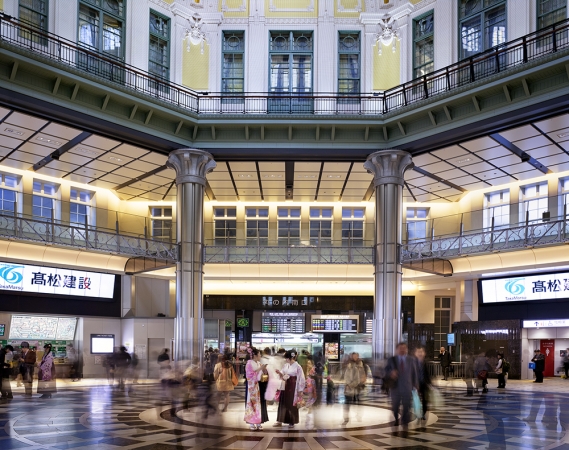 Matthew Pillsbury<br /> <i>Tokyo Train Station, </i>2014 (TV14593)<br /> Archival pigment ink prints<br /> 20 x 24" &nbsp; &nbsp;Edition of 10<br /> 30 x 40" &nbsp; &nbsp;Edition of 6 (plus 2 APs)<br /> 50 x 60" &nbsp; &nbsp;Edition of 2 (plus 1 AP)
