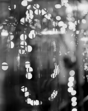 Richard Renaldi<br /> <i>4:21</i><br /> Archival mirrored dibond<br /> 40 x 32" &nbsp; &nbsp;Edition of 3