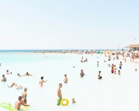 Massimo Vitali, #016, Spiagge Bianche, 2020