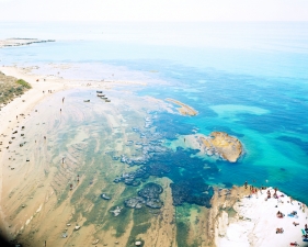 Massimo Vitali<br /> <em>Scala dei Turchi, Top Horizon 2 </em>(#3856), 2009<br /> Chromogenic print with Diasec mount<br /> 72 x 86" &nbsp; &nbsp;Edition of 6