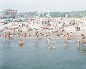 Massimo Vitali<br /> <em>Marina di Pietrasanta&nbsp;</em>(#0000a)<br /> Chromogenic print with Diasec mount&nbsp; &nbsp;<br /> Edition of 6
