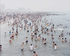 Massimo Vitali<br /> <em>Coney Island Water&nbsp;</em>(#2314), 2006<br /> Chromogenic print with Diasec mount<br /> 71 x 95" &nbsp; &nbsp;Edition of 6