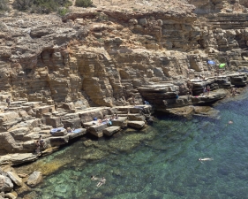 Massimo Vitali<br /> <em>Cala Llosa South, Ibiza,&nbsp;</em>2016<br /> Digital C-print<br /> 71.5 x 95.5" &nbsp; &nbsp; <br /> Edition of 6